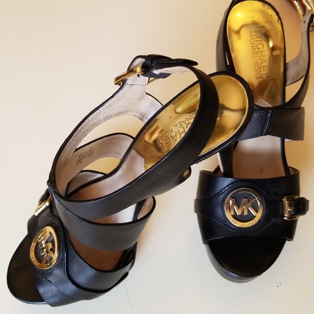 Michael kors shoes sz 8.5 Black